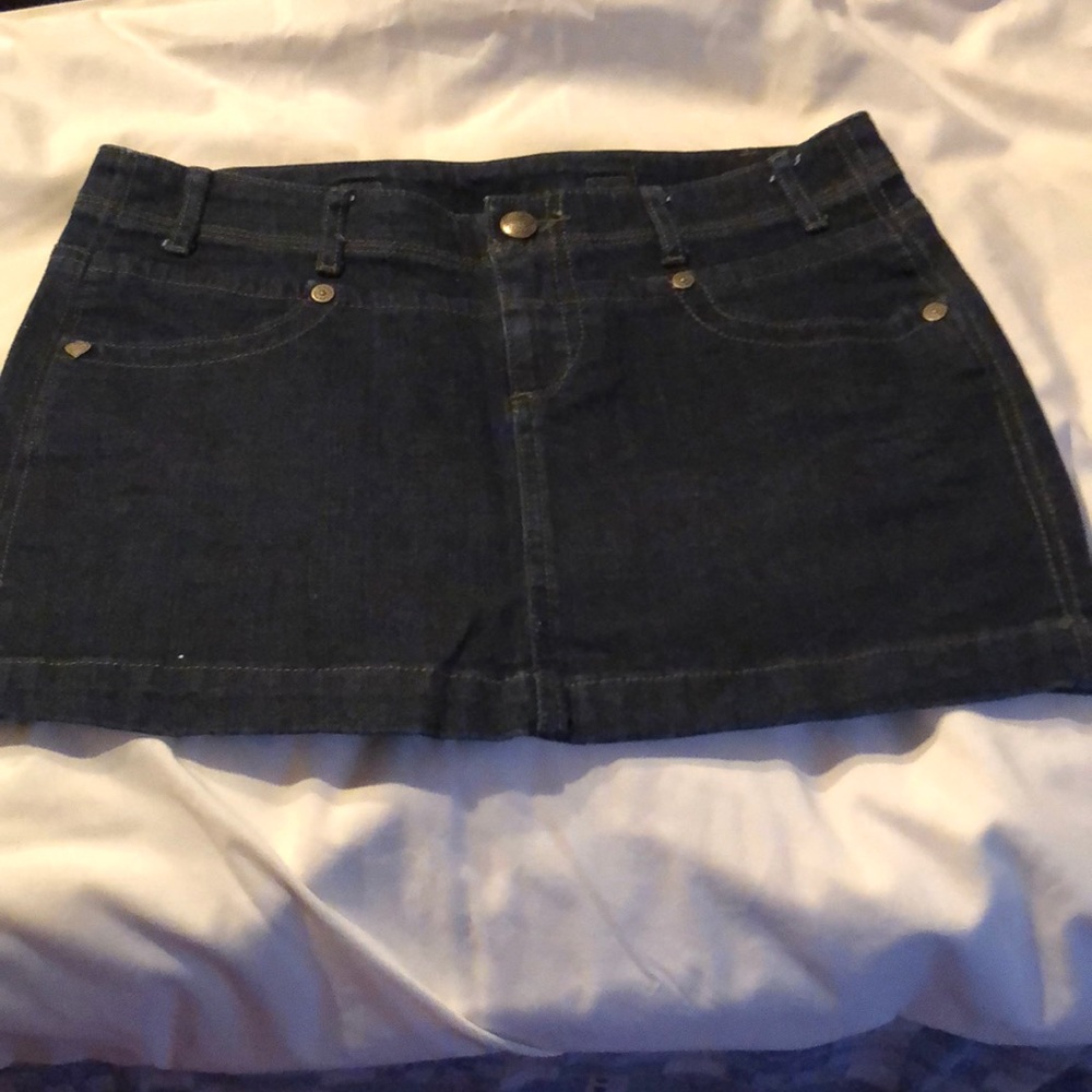 Princess Vera Wang denim mini skirt